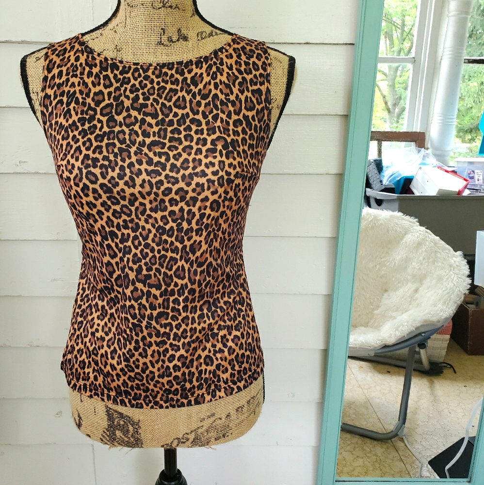 Backless Cheetah Print Tie back Tank Top